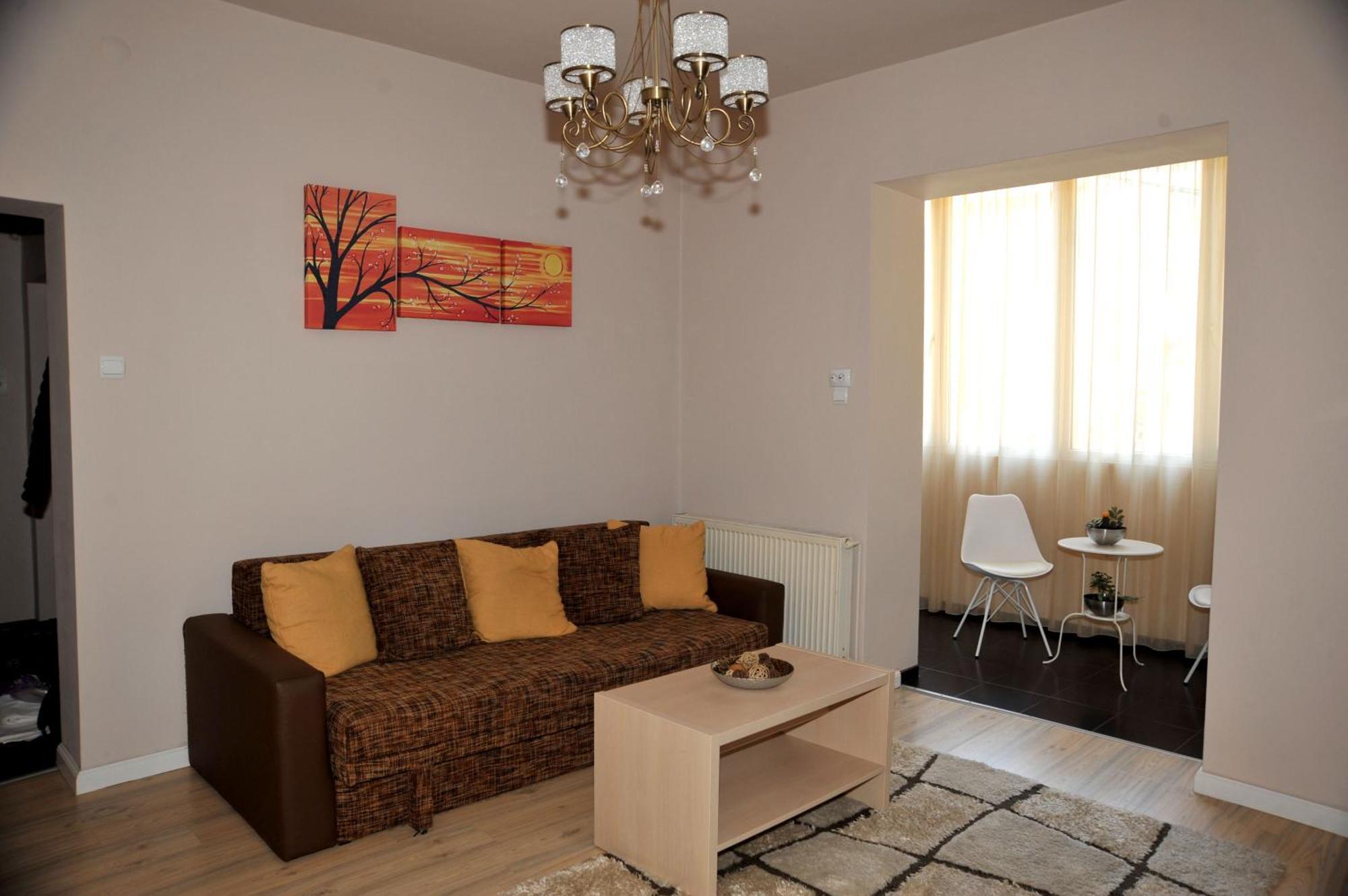 Like Home Brasov Ngoại thất bức ảnh